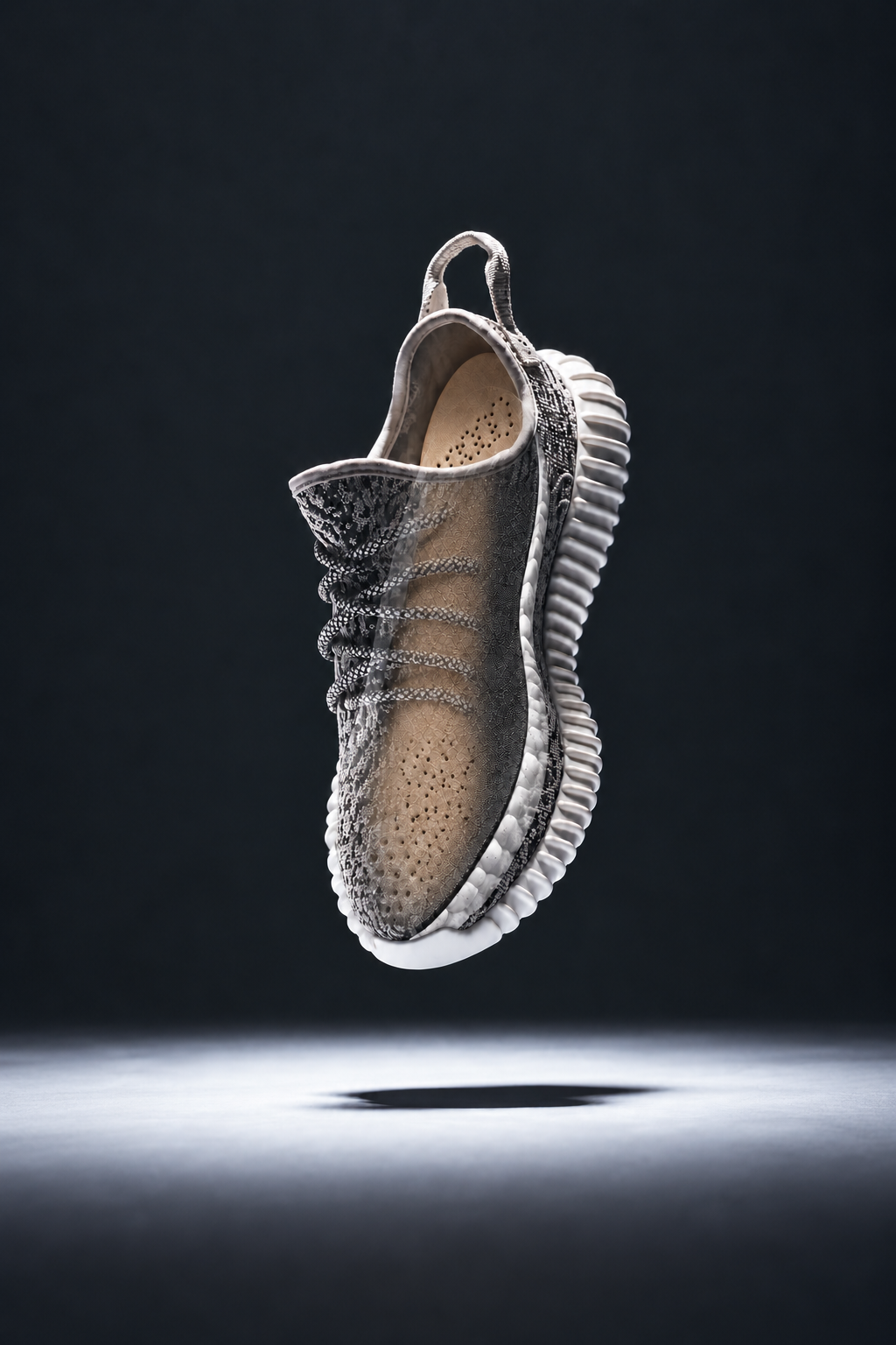 VECTOR Hybrid Comfort Shoe Inserts inside a floating trainer